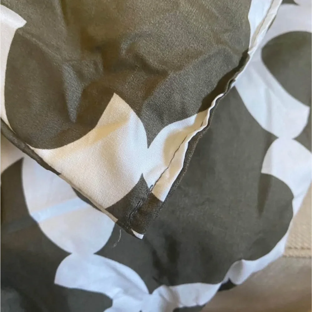 UTOPIA Comforter Full Size 82”x 86” 100% Microfiber Gray and White Geometric